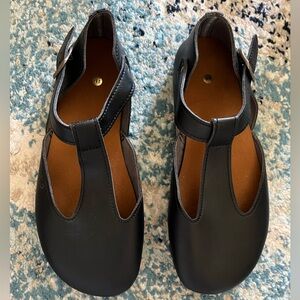 Etsy brand BioWorld black Maryjane buckle sandals size 41 barefoot minimalist